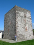 Gallarus Castle.jpg